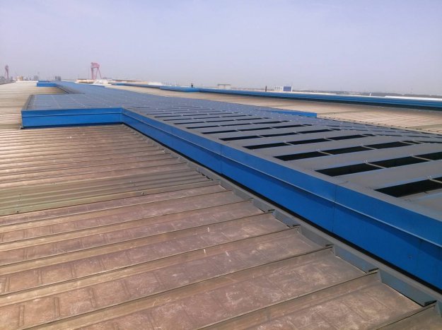 薄型電動排煙天窗